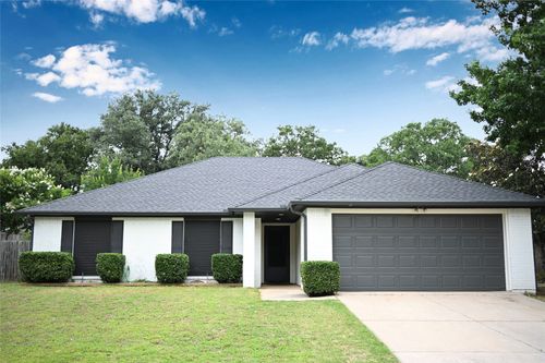 2814 Tumbleweed Trl, Grapevine, TX, 76051-4754 | Card Image