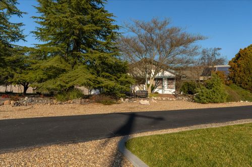 1385 Saddleback Dr, San Andreas, CA, 95249-9730 | Card Image