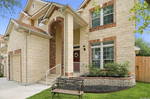 9518 Wolf Pt, San Antonio, TX, 78251-4158 | Card Image