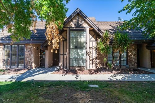 812 Pepperwood Ln, Las Vegas, NV, 89107-1012 | Card Image