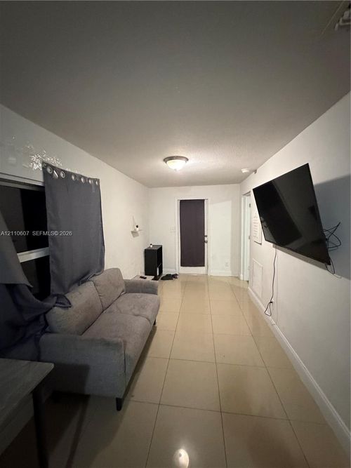 4-2820 Sw 13th St, Miami, FL, 33145-1124 | Card Image