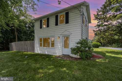 1645 Roundtop Rd, LEWISBERRY, PA, 17339-9115 | Card Image