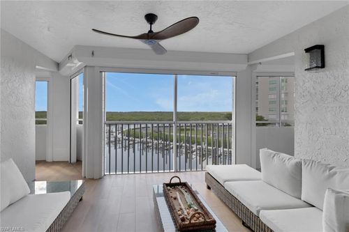 unit-509-12945 Vanderbilt Dr, NAPLES, FL, 34110-6417 | Card Image