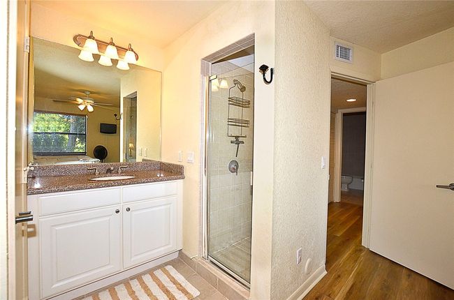 APT-101 - 1135 3 Rd Ave, House attached with 2 bedrooms, 2 bathrooms and null parking in Vero Beach FL | Image 13