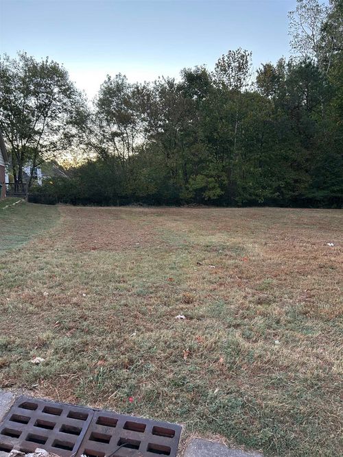 9867 Maggie Woods Ln, Arlington, TN, 38002-6118 | Card Image