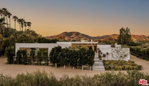 28837 Selfridge Dr, MALIBU, CA, 90265 | Card Image