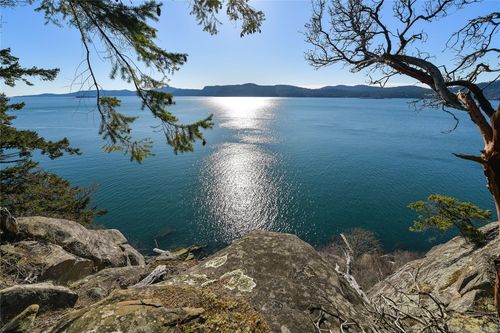 Lot A Beechwood Dr, Mayne Island, BC, V0N2J2 | Card Image