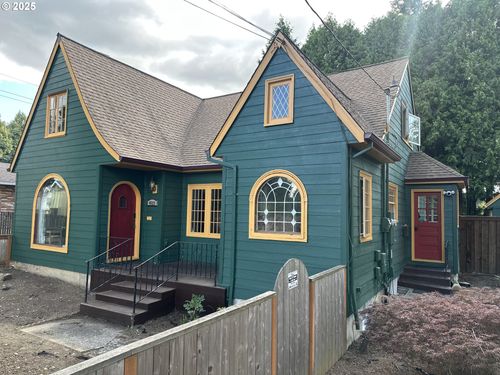 4523 Ne 105th Ave, Portland, OR, 97220-3351 | Card Image