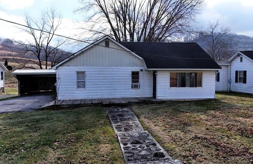 4155 Sandlick Rd, Bluefield, WV, 24701-8847 | Card Image