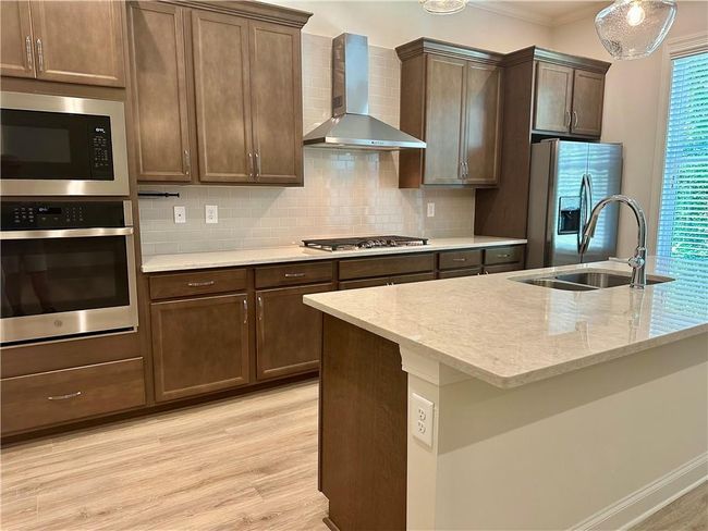 619 Linger Longer Dr, House other with 3 bedrooms, 2 bathrooms and null parking in Ellijay GA | Image 5