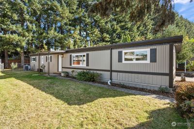 5514 Yakima Lane Se, House other with 2 bedrooms, 1 bathrooms and null parking in Lacey WA | Image 2