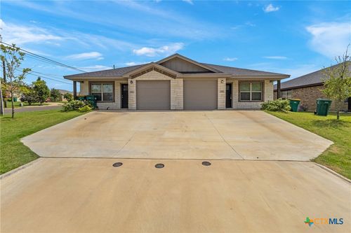 350 Arnold Dr, Belton, TX, 76513-4699 | Card Image