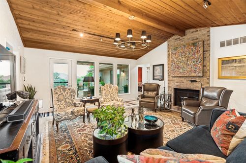 2201 Carmel Dr, Carrollton, TX, 75006-2816 | Card Image