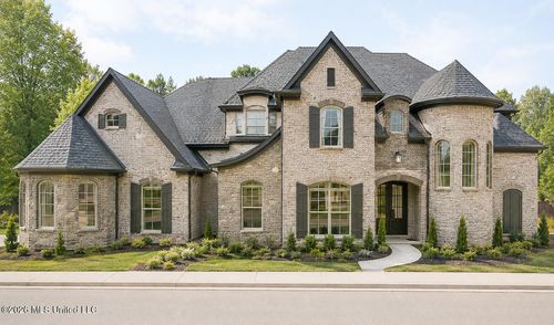 349 Poplar Ln, Holly Springs, MS, 38635-1004 | Card Image