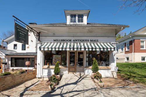 3301 Franklin Ave, Millbrook, NY, 12545-5970 | Card Image