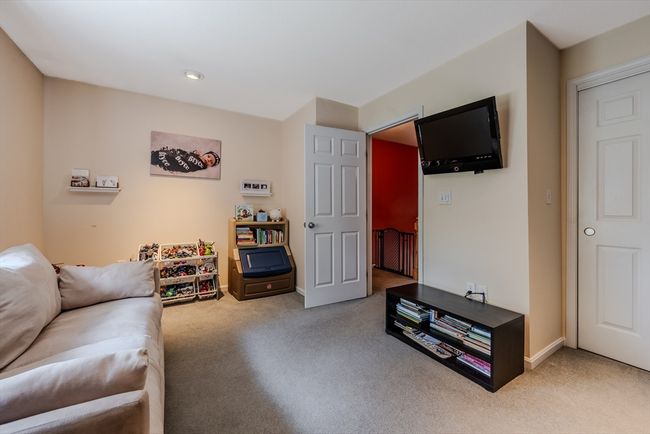 UNIT-27 - 95 Tennis Plaza Rd, Condo with 2 bedrooms, 2 bathrooms and 2 parking in Dracut MA | Image 12