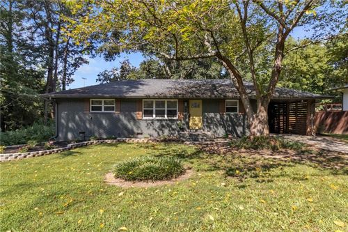 610 Oriole Dr Se, Marietta, GA, 30067-7636 | Card Image