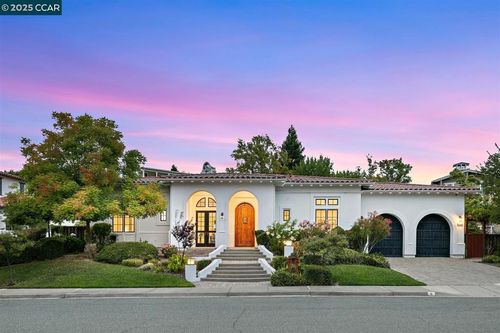 6 Whiting Ct, Moraga, CA, 94556 | Card Image