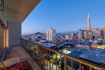 801 - 10 Miller Place, Condo with 2 bedrooms, 2 bathrooms and 1 parking in San Francisco CA | Image 1