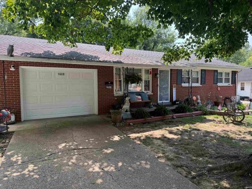 1608 Hicks Dr, Evansville, IN, 47714-5516 | Card Image