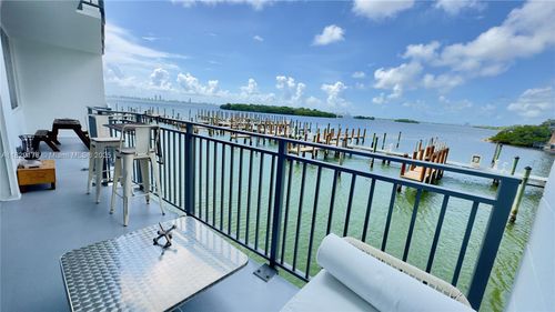 2e-770 Ne 69th St, Miami, FL, 33138-5757 | Card Image
