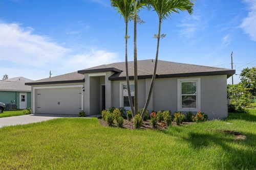 1597 Se Berkshire Blvd, Port St. Lucie, FL, 34952-7108 | Card Image