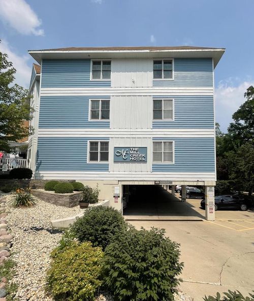 103-123 Center Street, Lake Geneva, WI, 53147 | Card Image