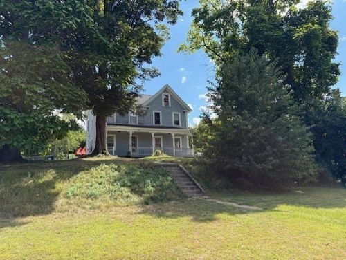 680 Main St, North Oxford, MA, 01537-1330 | Card Image