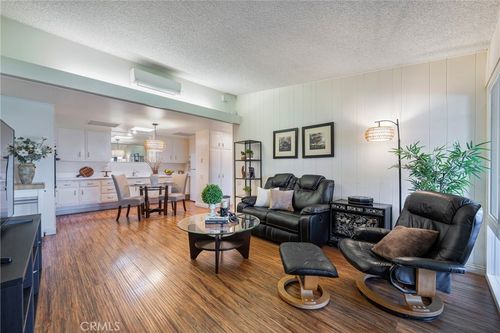 apt-15h-13800 Canoe Brook Dr, Seal Beach, CA, 90740-6916 | Card Image