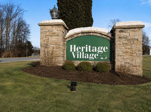 573 Wittenberg Path, Saint Joseph, MI, 49085-8313 | Card Image