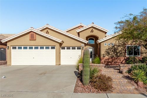74 Horseweed Cir, Henderson, NV, 89002-3310 | Card Image