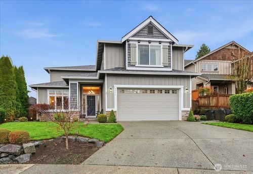 6006 Ne 2nd Ct, Renton, WA, 98059-8571 | Card Image
