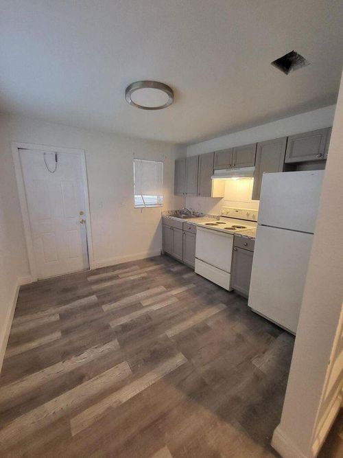 107b-105 Sw 12th Ave, Delray Beach, FL, 33444-1533 | Card Image