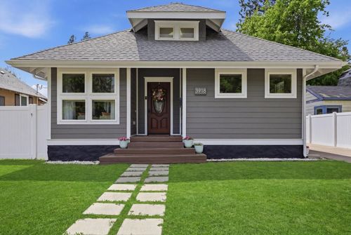 3918 S Grand Blvd, Spokane, WA, 99203-2717 | Card Image