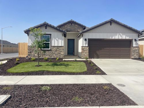 16218 West Monterey Ave, Kerman, CA, 93630 | Card Image