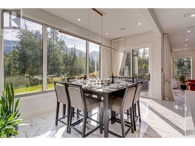 4 Sunset Lane, House other with 6 bedrooms, 6 bathrooms and 3 parking in Fernie BC | Image 15