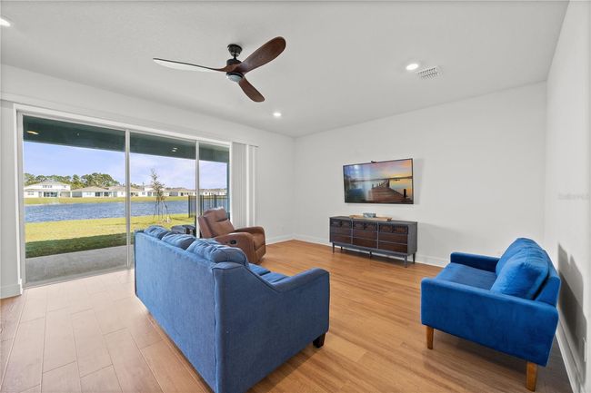 Family Room | Image 13