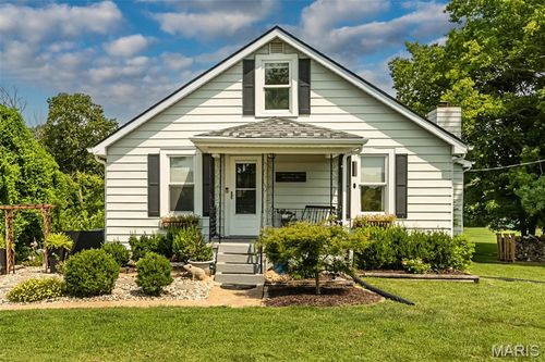 17723 Mueller Rd, Wildwood, MO, 63038-1215 | Card Image