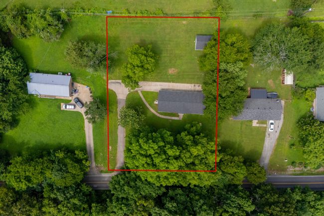 Property lines are for illustration purpose only and may not be accurate. Please see official records for actual property lines. | Image 30