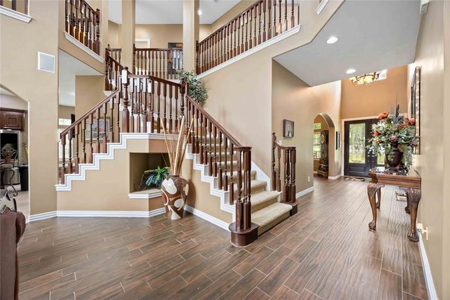 10714 Crestwater Cir, House other with 5 bedrooms, 5 bathrooms and 3 parking in Magnolia TX | Image 8