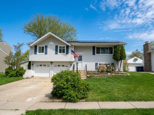 630 Clover Ln, Schaumburg, IL, 60193-2414 | Card Image
