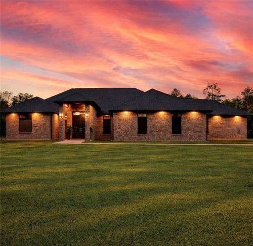 23708 Hutchinson Rd, Springfield, LA, 70462-9079 | Card Image