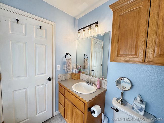 3974 Highland Dr, House other with 3 bedrooms, 2 bathrooms and null parking in Tahlequah OK | Image 43