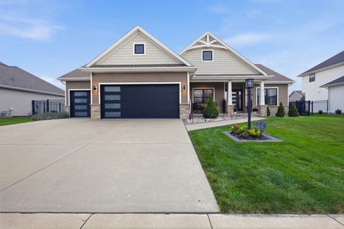 1104 Morningside, Mahomet, IL, 61853-4200 | Card Image
