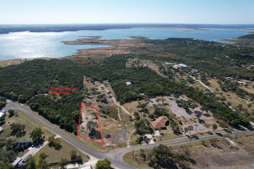 3650 Simmons Rd, Belton, TX, 76513-6550 | Card Image