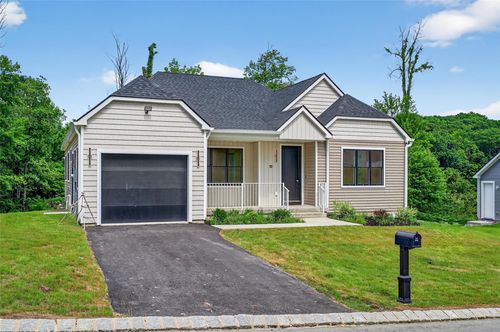 25 Union Transfer, Monroe, NY, 10950 | Card Image