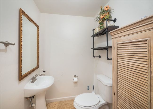 5 W Mesquite Ave, House other with 2 bedrooms, 2 bathrooms and null parking in Rogers TX | Image 13