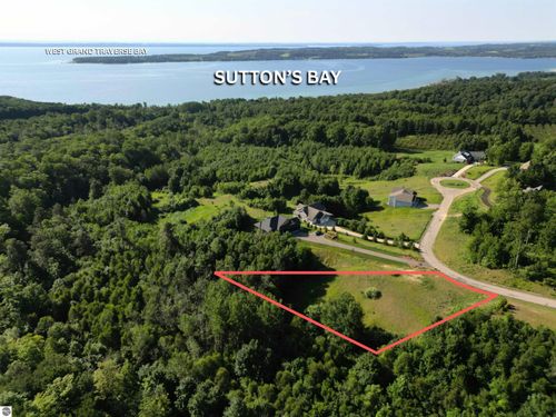 1886 N Blue Water Ct, Suttons Bay, MI, 49682-9748 | Card Image