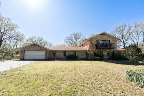 81 Happy Valley Drive, Conway, AR, 72034-9677 | Card Image