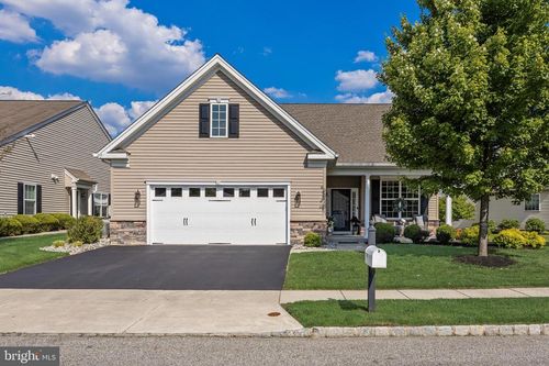 38 Montclaire Rd, Medford, NJ, 08055-9531 | Card Image